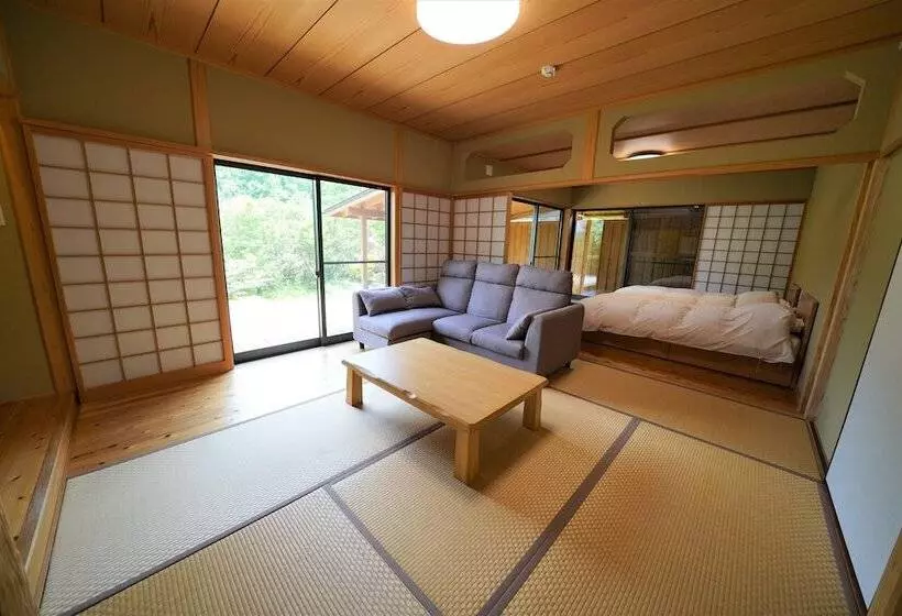 Ryokan Yufuin Sumika