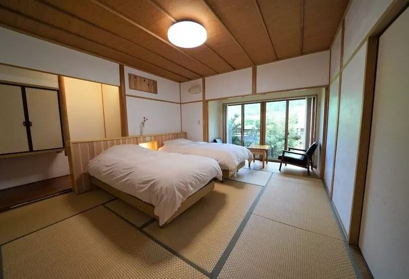 Ryokan Yufuin Sumika