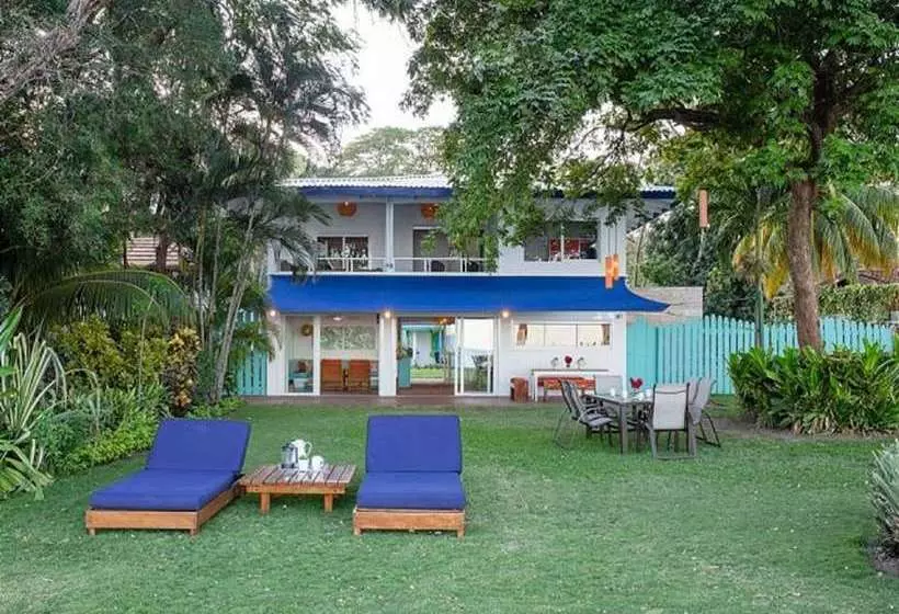 پانسیون Casa Caricaco