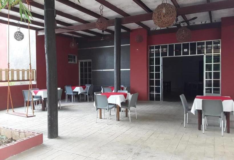 پانسیون Casa Castillo