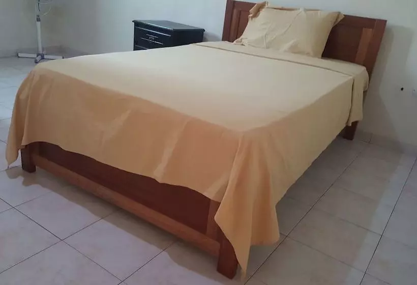 پانسیون Casa Tchichi