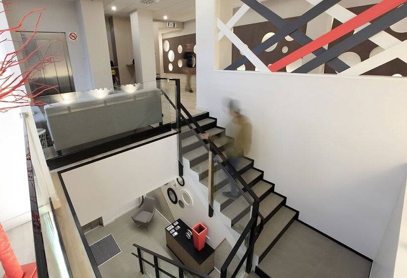 פנסיון Eibarrooms