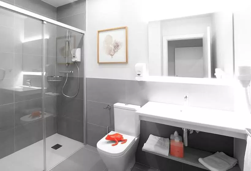 ペンション Eibarrooms