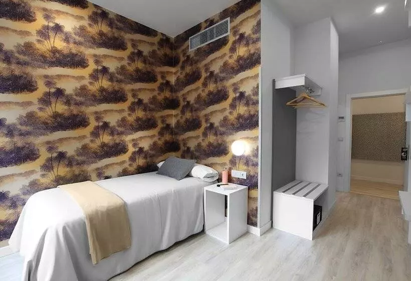 ペンション Eibarrooms