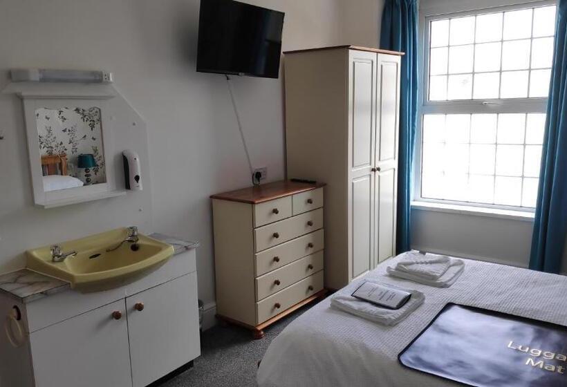 פנסיון Elnor Guest House