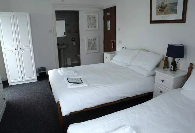 Majatalo Elnor Guest House