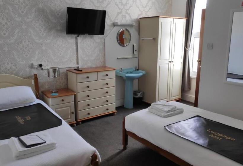 פנסיון Elnor Guest House