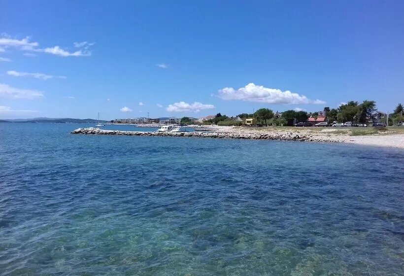 ペンション Fortunero