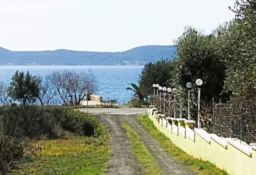 ペンション Fortunero