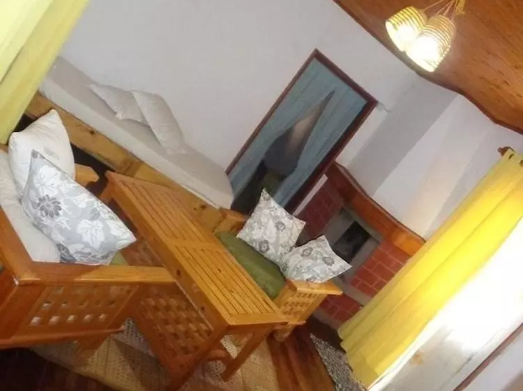 پانسیون Green Land Lodge & Restaurant