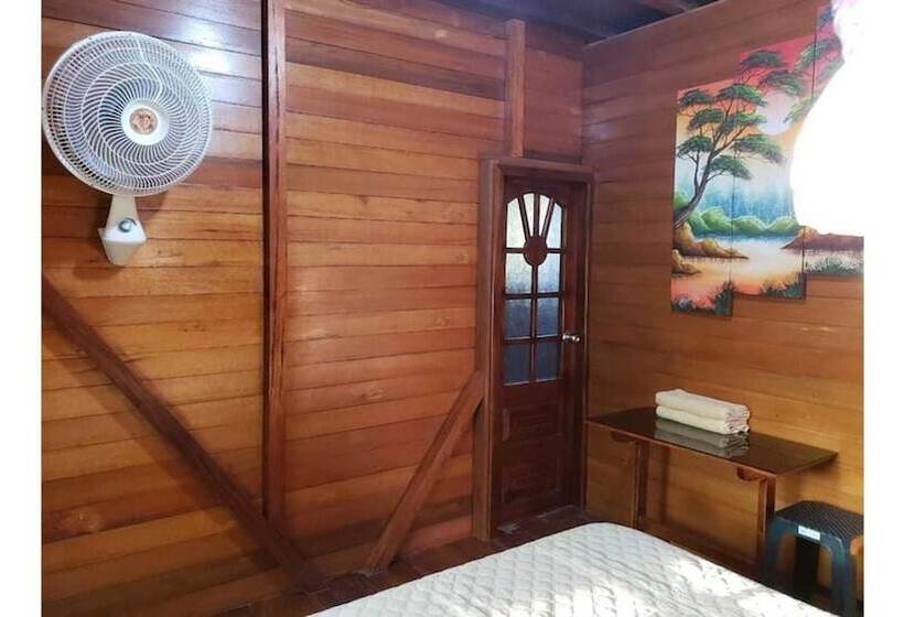 بنسيون La Quinta Primavera