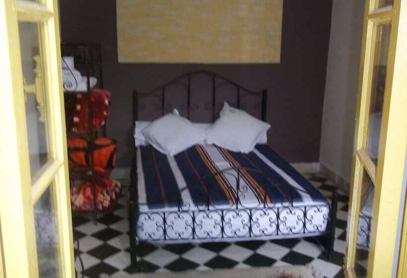 פנסיון Riad Taroudant Palmiers