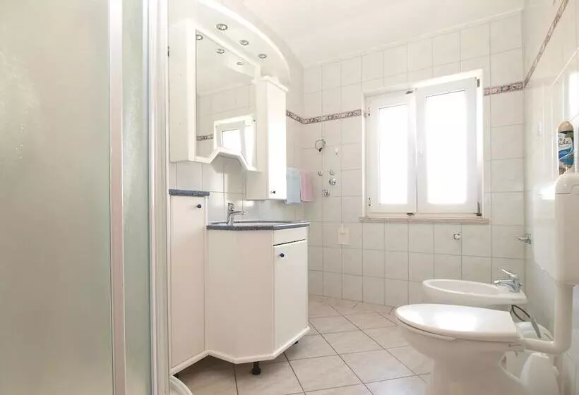 Apartment  Anica 770