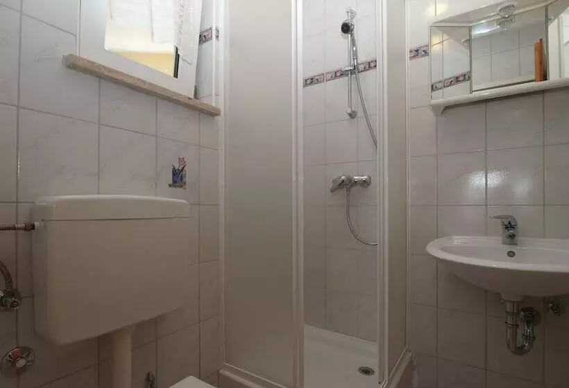 Apartment  Anica 770