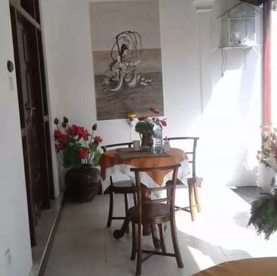 Majatalo Ceylonika Rest