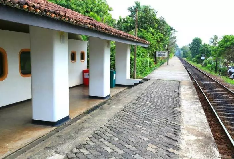 Majatalo Ceylonika Rest