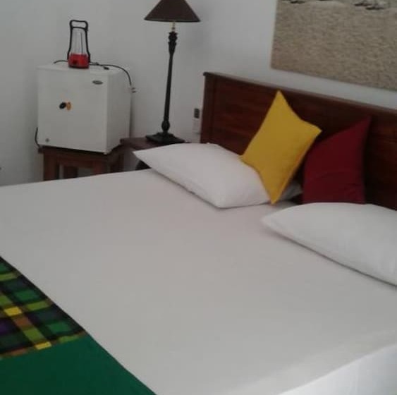 بنسيون Ceylonika Rest