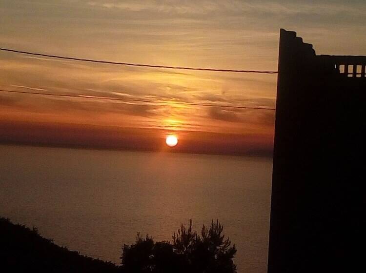 پانسیون Charouda Stone Tower