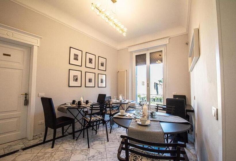 Pension (Hôtel basse catégorie) Compasso Suites