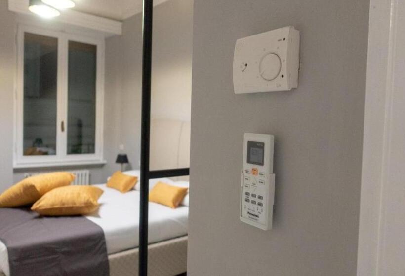 Pension (Hôtel basse catégorie) Compasso Suites