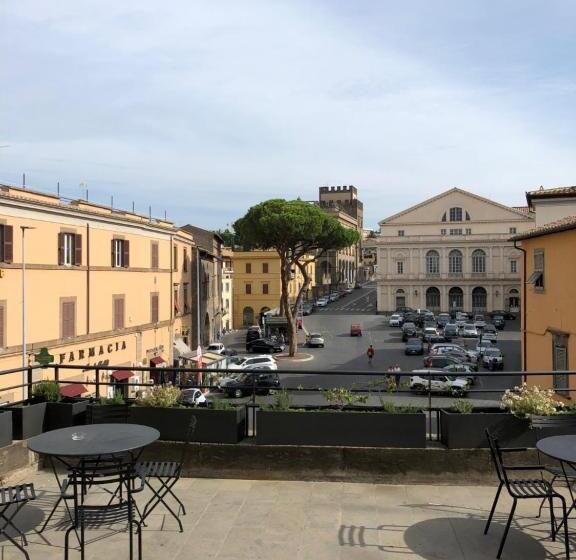 Pension (Hôtel basse catégorie) Compasso Suites