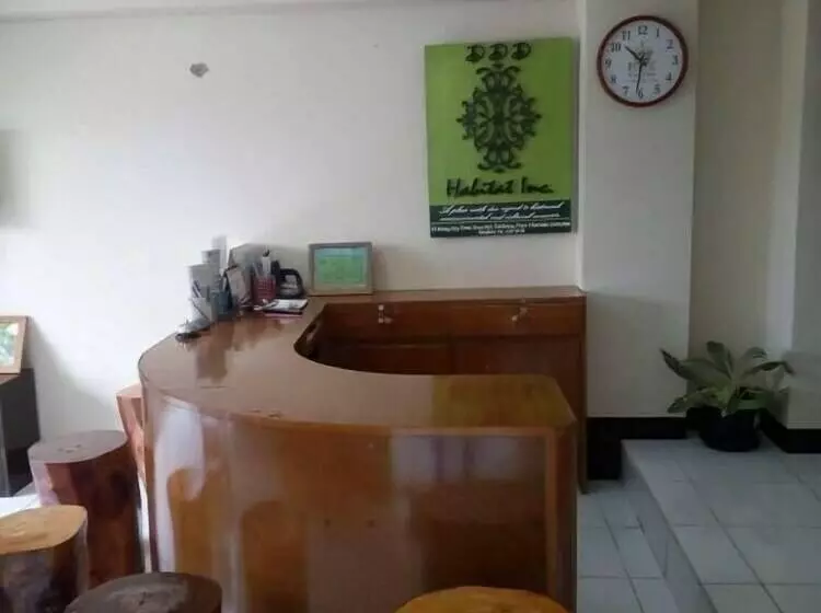 پانسیون Ddd Habitat Dormitory   Tacloban