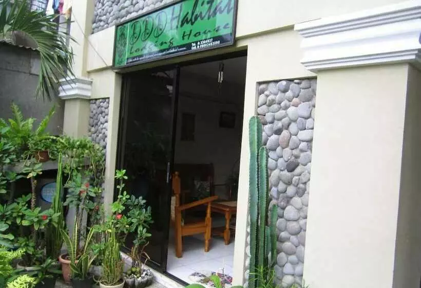 پانسیون Ddd Habitat Dormitory   Tacloban