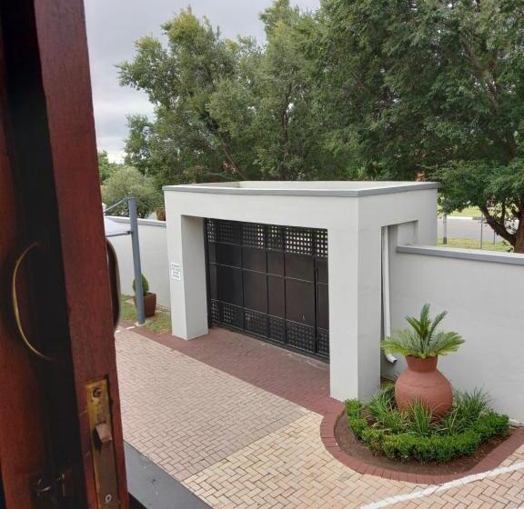 פנסיון Kuiersaam Gastehuis / Guesthouse