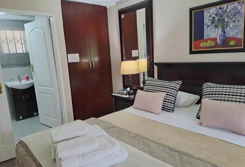 Majatalo Kuiersaam Gastehuis / Guesthouse