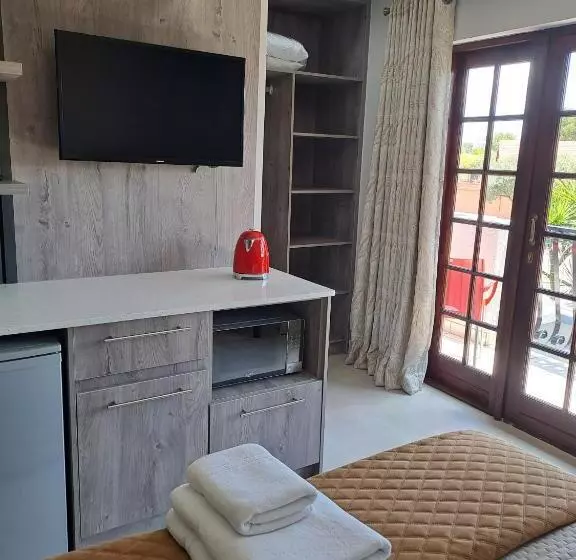 Majatalo Kuiersaam Gastehuis / Guesthouse