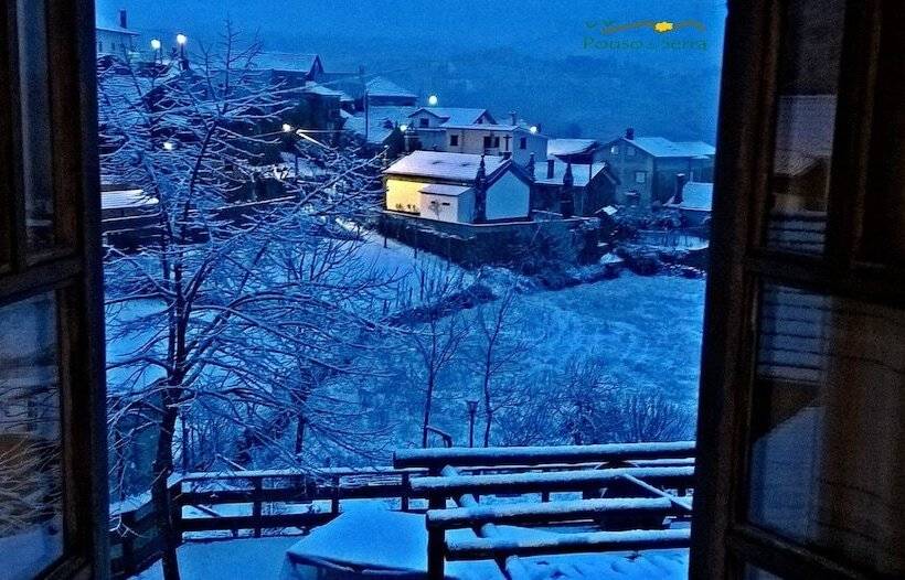 ペンション Chale Pouso Da Serra   Casas De Montanha