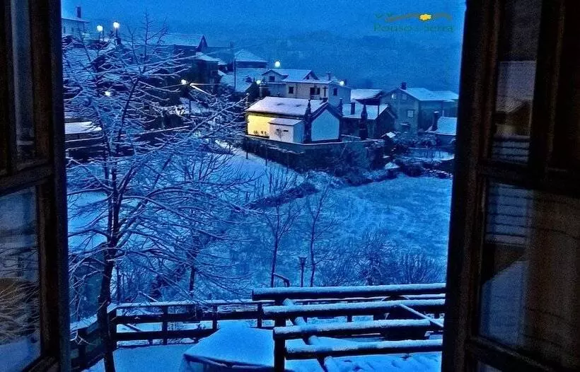 ペンション Chale Pouso Da Serra   Casas De Montanha