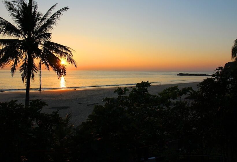 پانسیون Turtle Egg Cove Ngapali