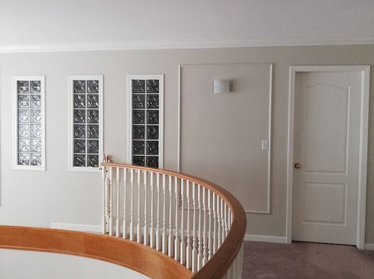 پانسیون White Rock Pacific