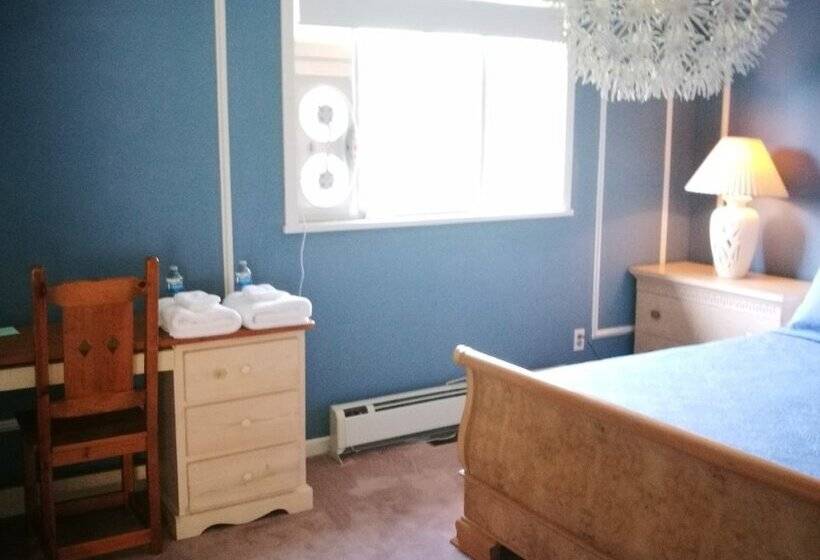 پانسیون White Rock Pacific