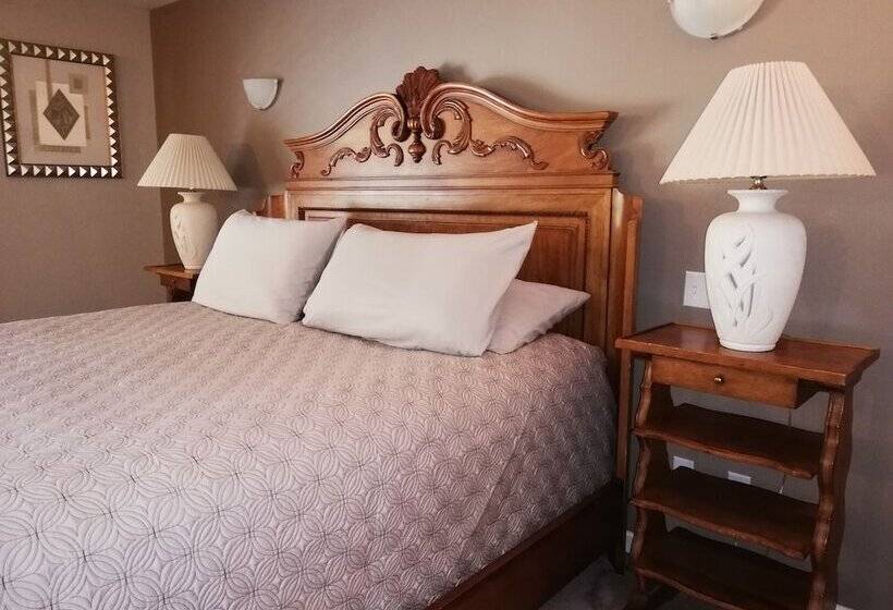 پانسیون White Rock Pacific