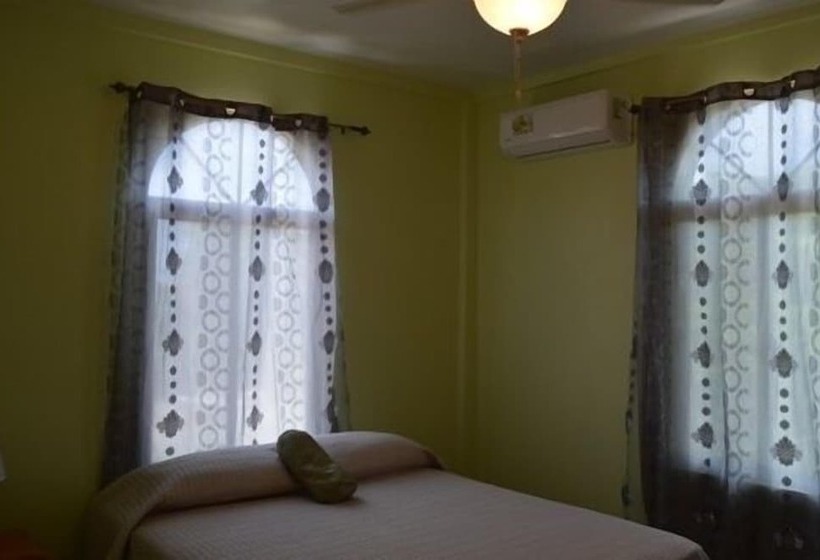 Sea Pearl Vacation Suites