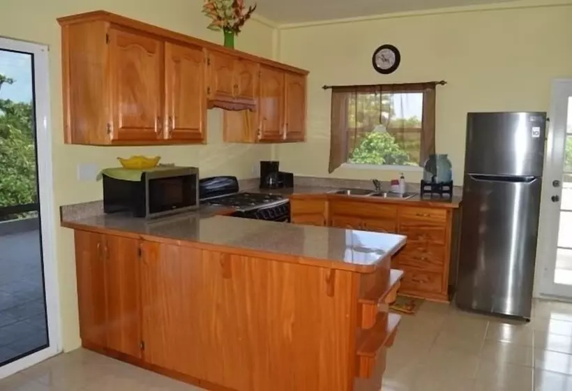 Sea Pearl Vacation Suites