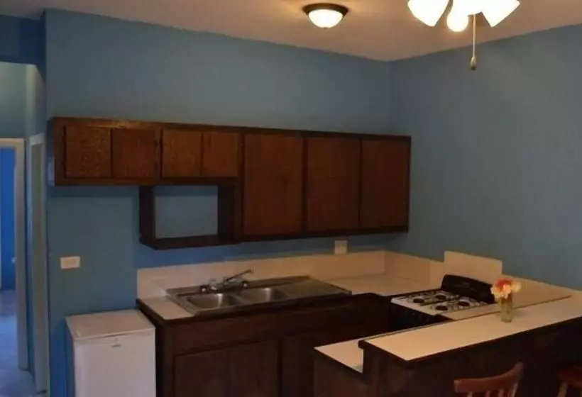 Sea Pearl Vacation Suites