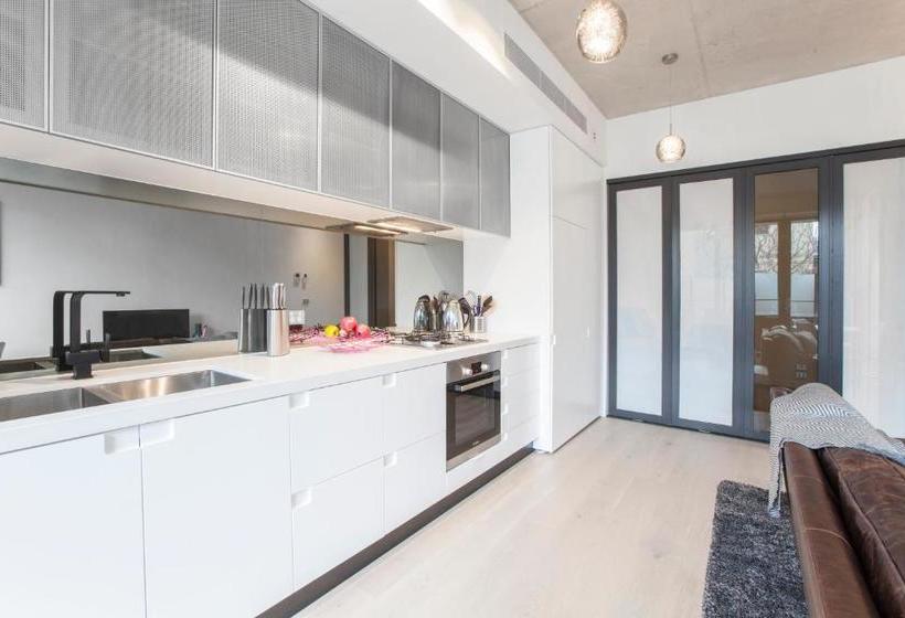 Boutique Stays  Vox Terrace, Prahran Apartment