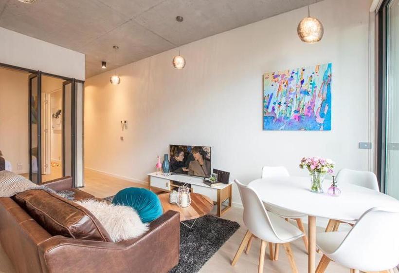 Boutique Stays  Vox Terrace, Prahran Apartment