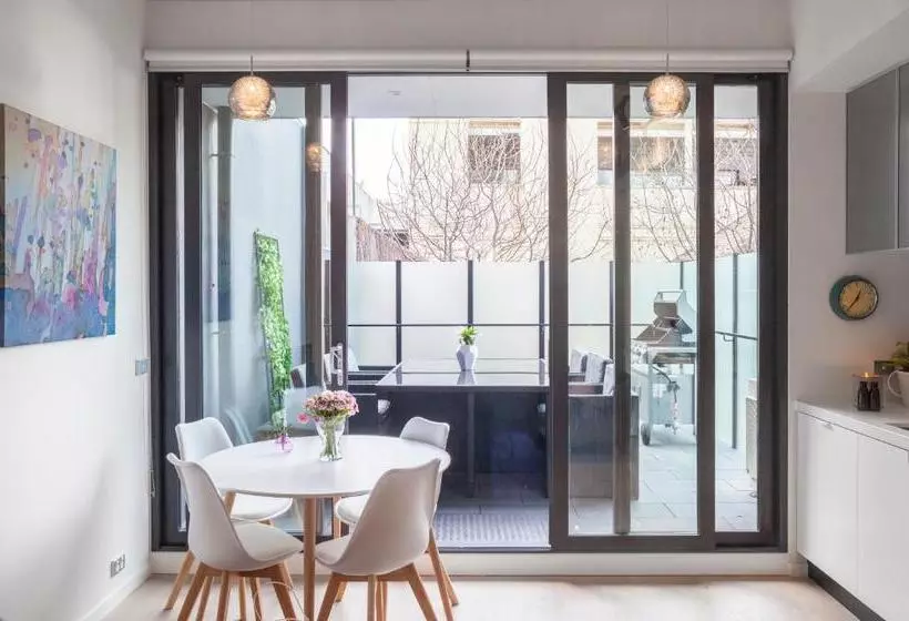 Boutique Stays  Vox Terrace, Prahran Apartment