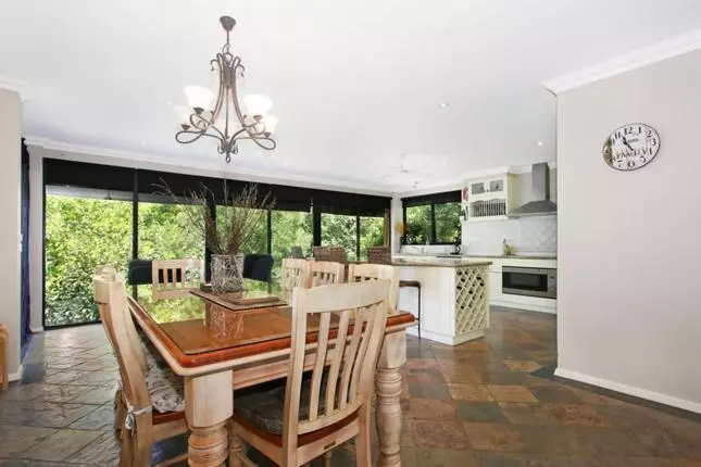 Canyons Bend  5 Minute Walk To Shops And Cafes