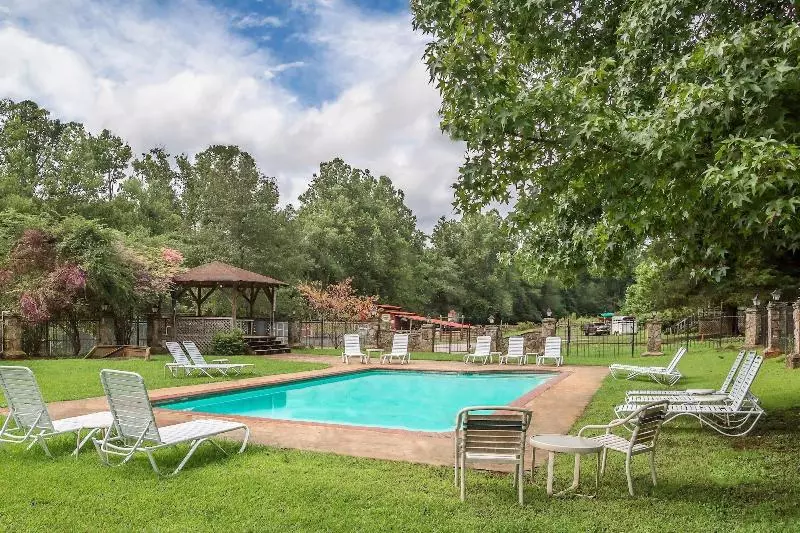 Forrest Hills Mountain Resort