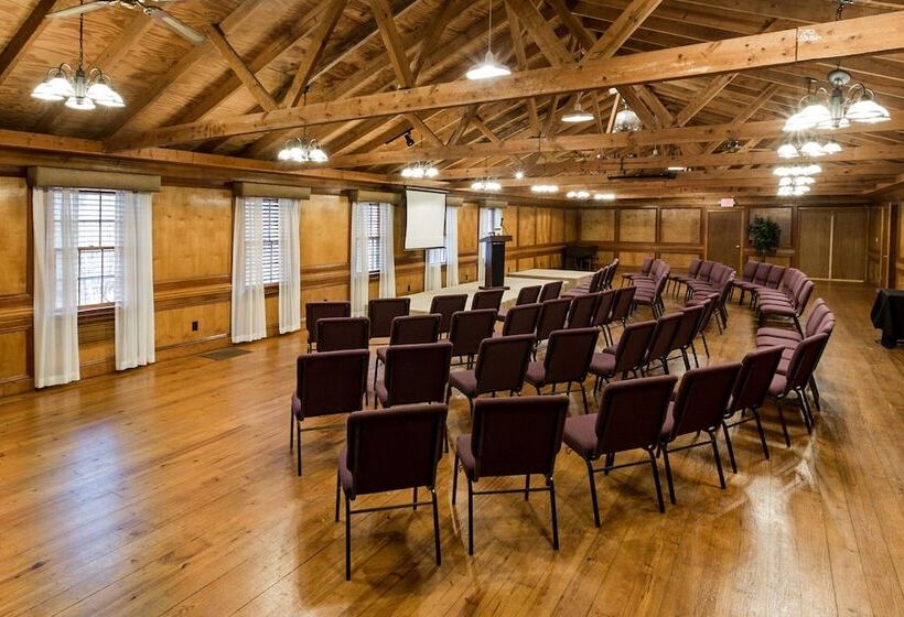 Forrest Hills Mountain Resort