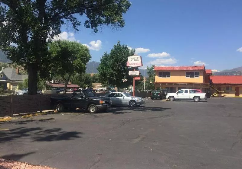 Garden Of The Gods Motel