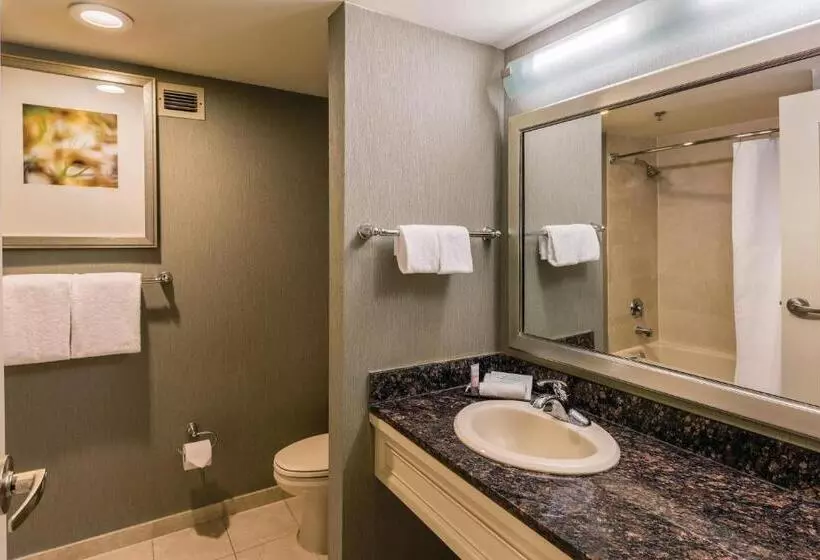 Gold Strike Casino Resort