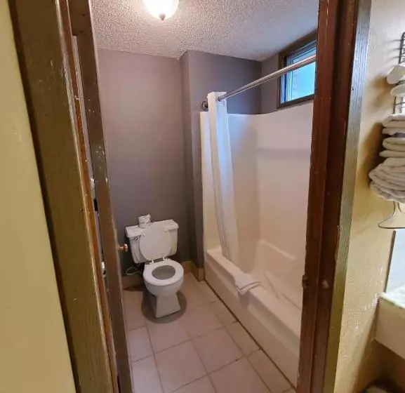 Gray Plaza Motel West Frankfort