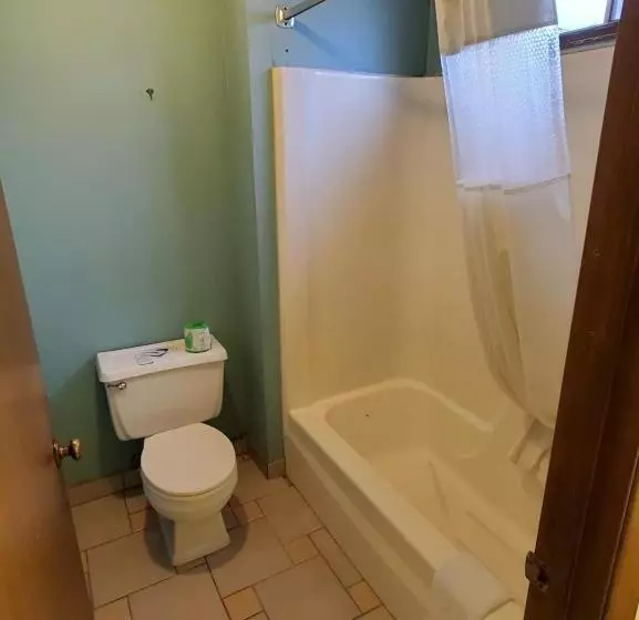 Gray Plaza Motel West Frankfort