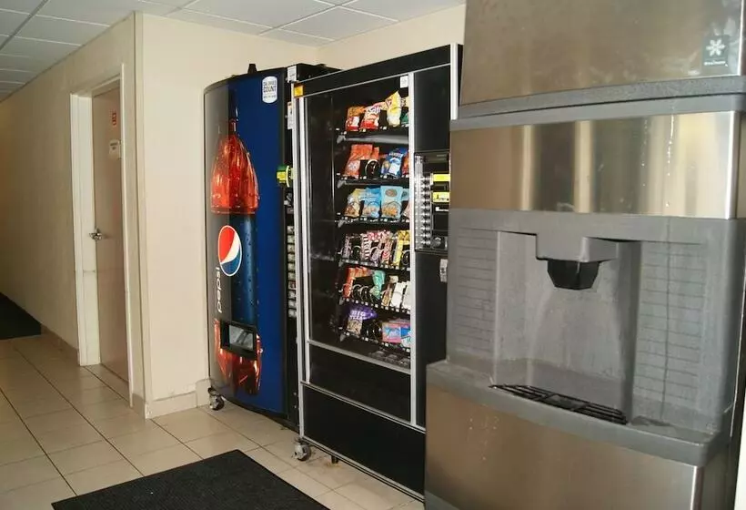 酒店 Baymont By Wyndham Coon Rapids